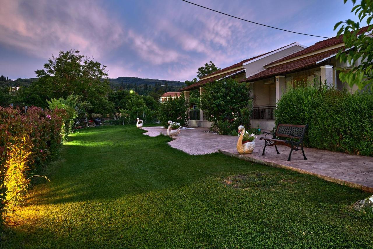Villa Sandra Litheres 外观 照片