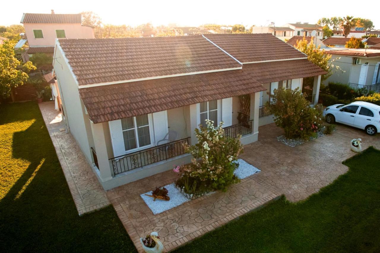 Villa Sandra Litheres 外观 照片